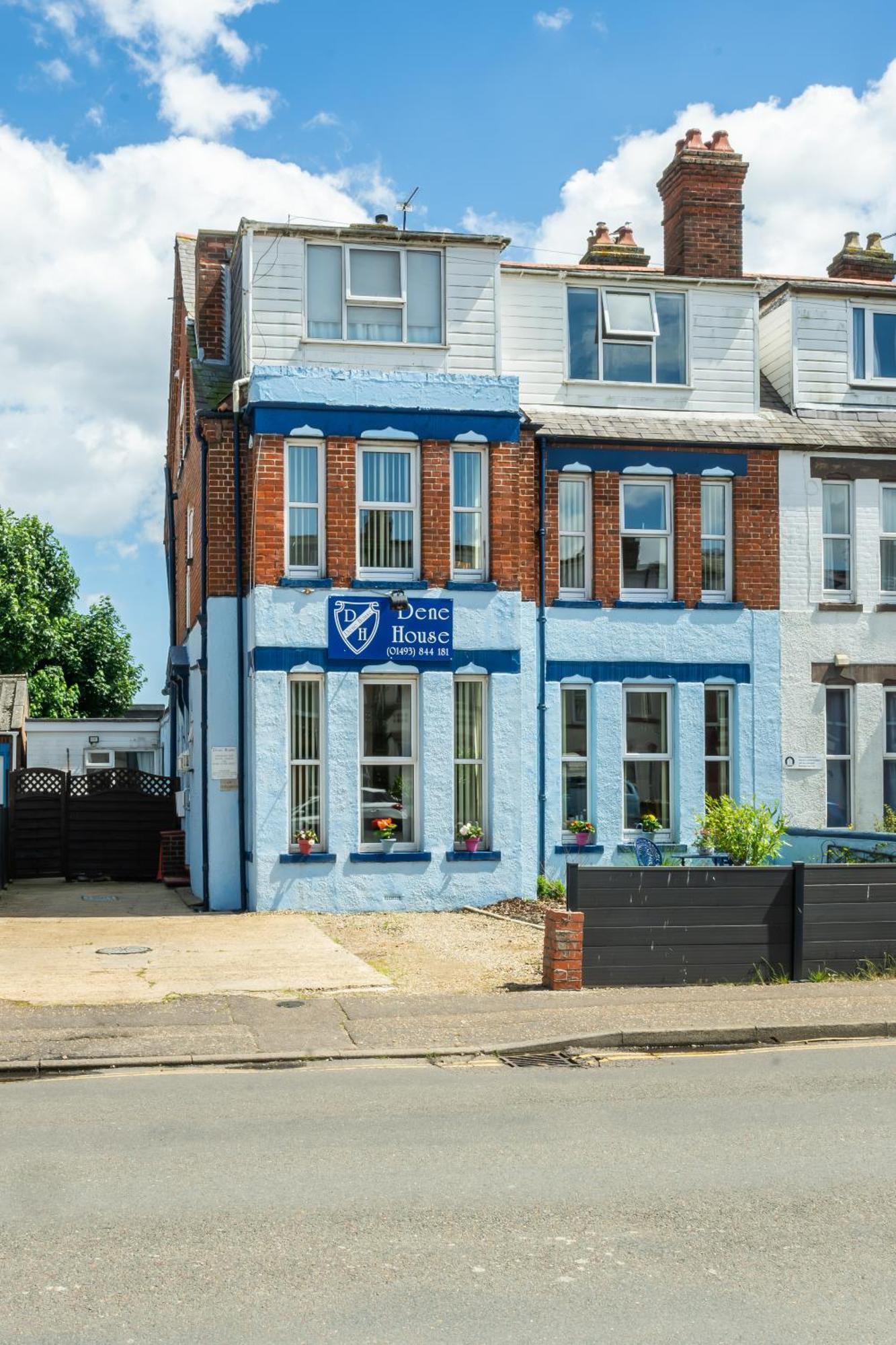 Dene House Bed & Breakfast Great Yarmouth Exterior photo